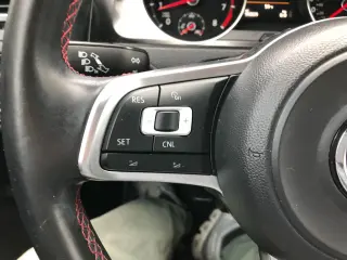 2015 Volkswagen GTI SE 6M 4-Door