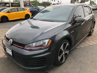2015 Volkswagen GTI SE 6M 4-Door
