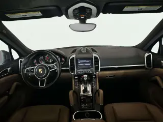 2017 Porsche Cayenne