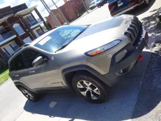 2016 Jeep Cherokee