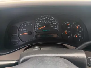 2004 Chevrolet Suburban