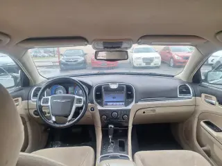 2011 Chrysler 300