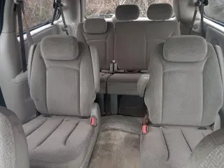 2005 Chrysler Town & Country