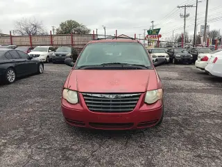2005 Chrysler Town & Country