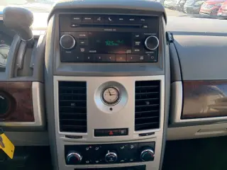 2010 Chrysler Town & Country