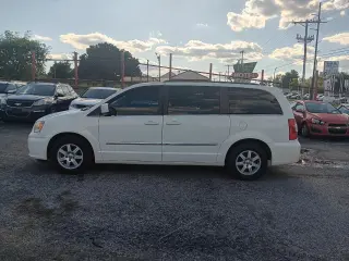 2012 Chrysler Town & Country