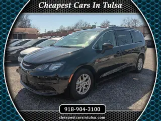 2021 Chrysler Voyager