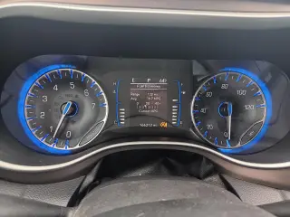 2021 Chrysler Voyager