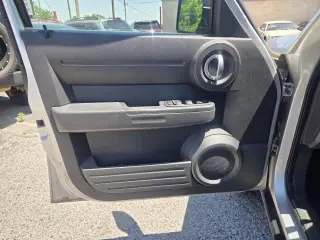 2007 Dodge Nitro