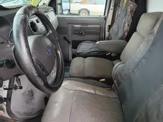 2009 Ford Econoline E-350 SD