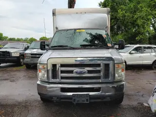 2009 Ford Econoline E-350 SD