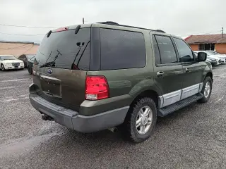 2004 Ford Expedition