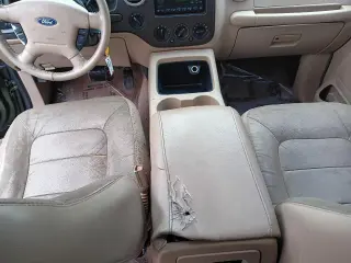 2004 Ford Expedition