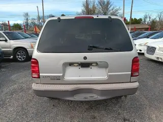 2003 Ford Explorer Sport