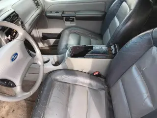 2003 Ford Explorer Sport