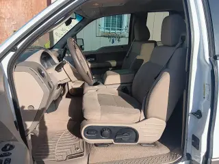 2005 Ford F-150 XL
