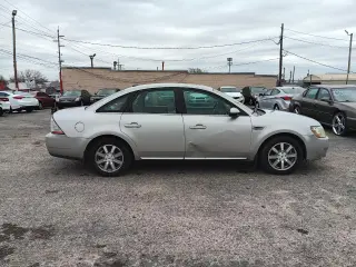 2008 Ford Taurus