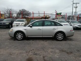 2008 Ford Taurus