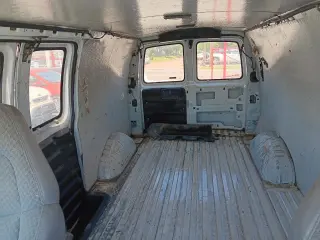 1998 GMC Savana G2500