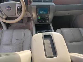 2008 GMC Yukon SLE