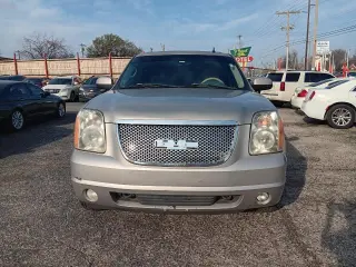 2008 GMC Yukon SLE
