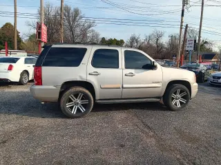 2008 GMC Yukon SLE