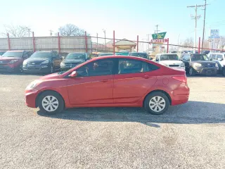 2016 Hyundai Accent