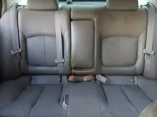 2001 Infiniti I30