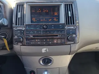 2004 Infiniti FX