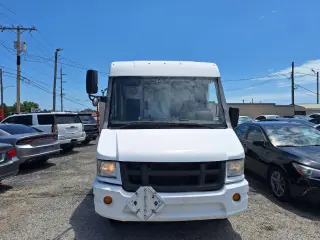 2012 Isuzu NPR