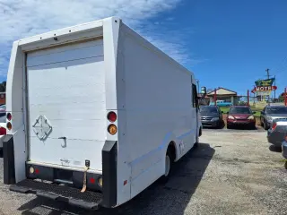 2012 Isuzu NPR