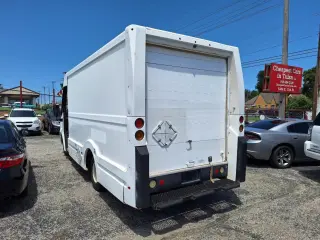 2012 Isuzu NPR