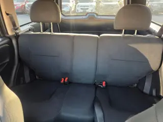2004 Jeep Grand Cherokee