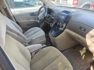 2008 Kia Sedona