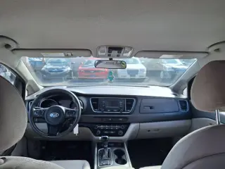 2015 Kia Sedona