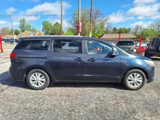 2015 Kia Sedona