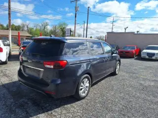 2015 Kia Sedona