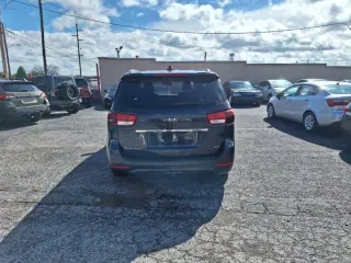 2015 Kia Sedona