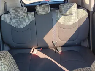 2010 Kia Soul +