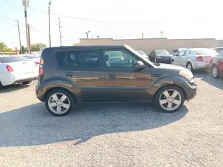 2010 Kia Soul +