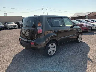 2010 Kia Soul +