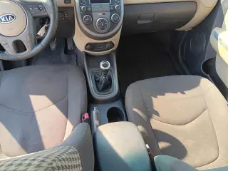 2010 Kia Soul +