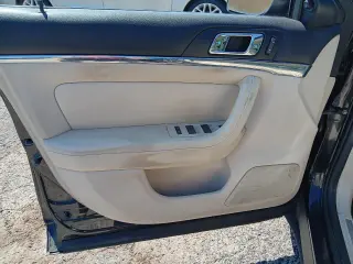2009 Lincoln MKS