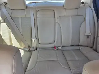 2011 Lincoln MKS