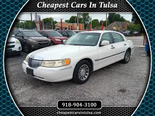 2000 Lincoln Town Car