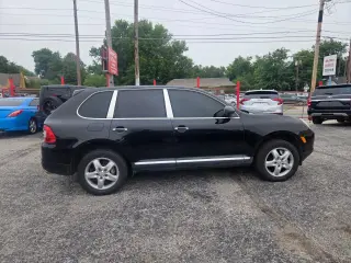 2004 Porsche Cayenne