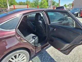 2013 Toyota Avalon Hybrid