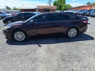 2013 Toyota Avalon Hybrid