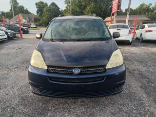 2004 Toyota Sienna
