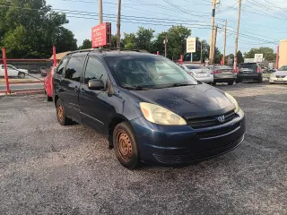 2004 Toyota Sienna